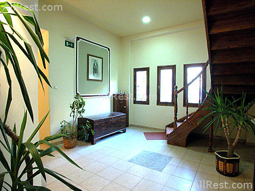 Neli Studios Hotel 4